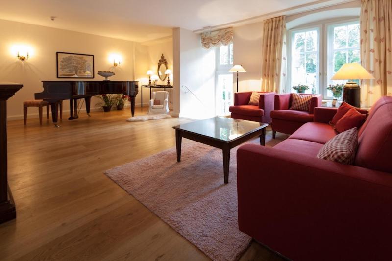 Schlosshotel Muenchhausen Aerzen Luaran gambar