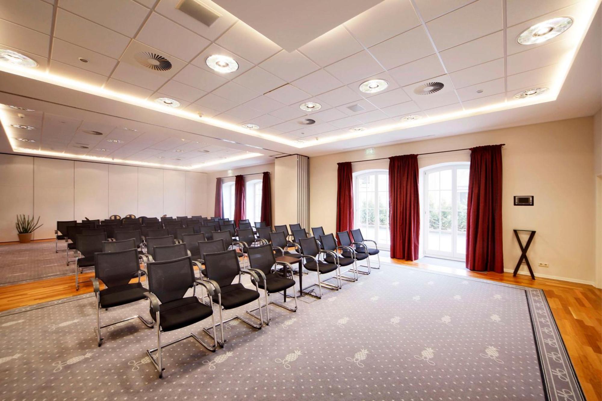Schlosshotel Muenchhausen Aerzen Luaran gambar