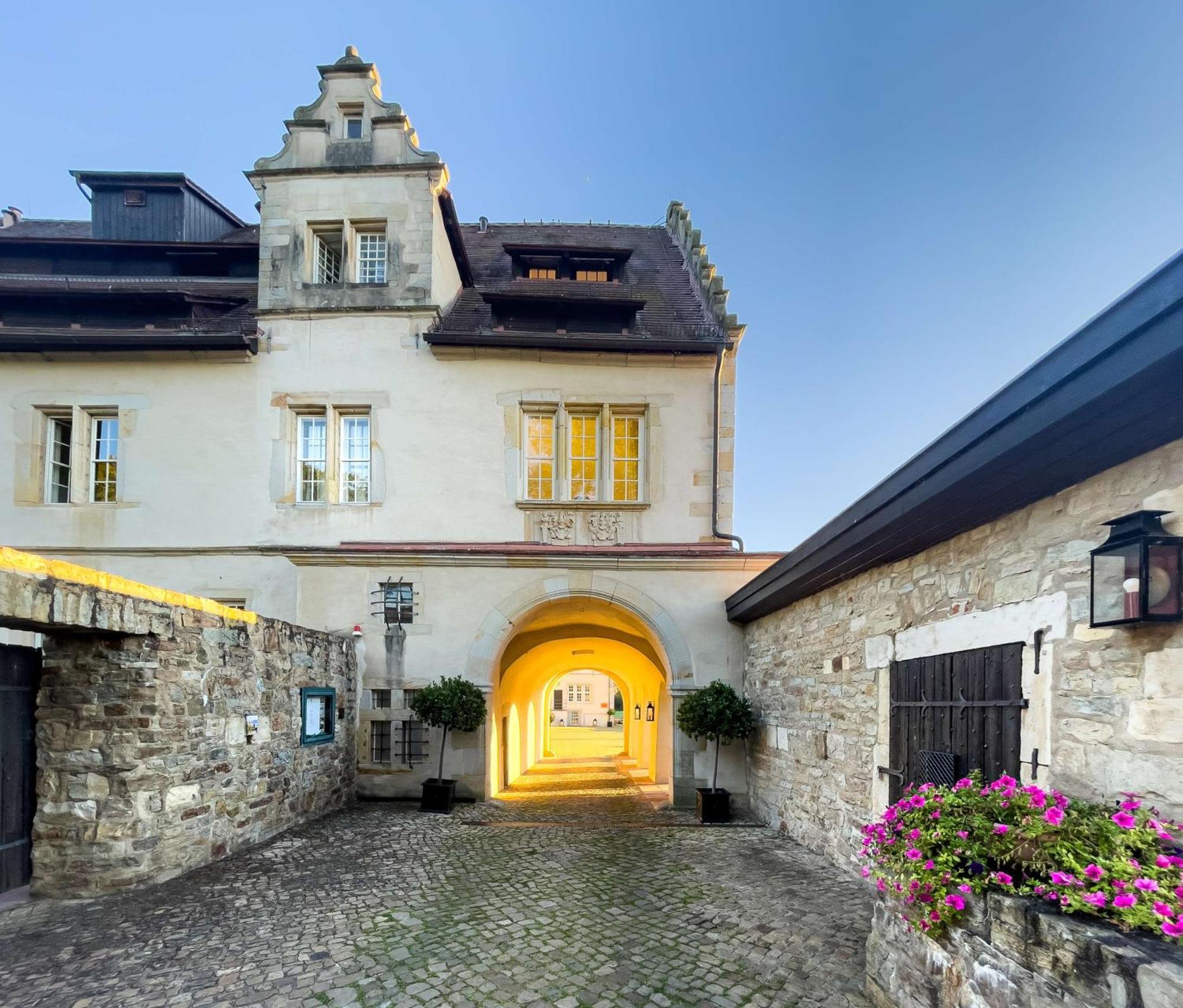 Schlosshotel Muenchhausen Aerzen Luaran gambar