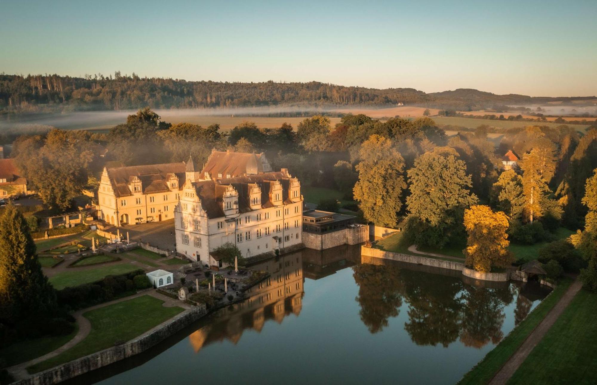 Schlosshotel Muenchhausen Aerzen Luaran gambar